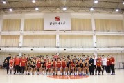 云开体育官网-中国女篮最新备战曝光！2米26女姚明+30岁王牌到队，95一代仅1人
